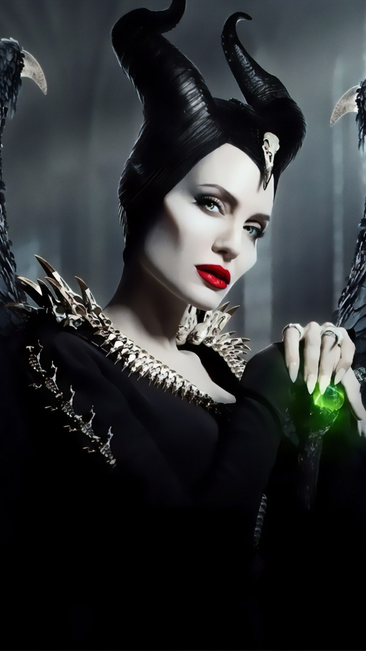 Maleficent: Mistress of Evil wallpaper 1242x2208
