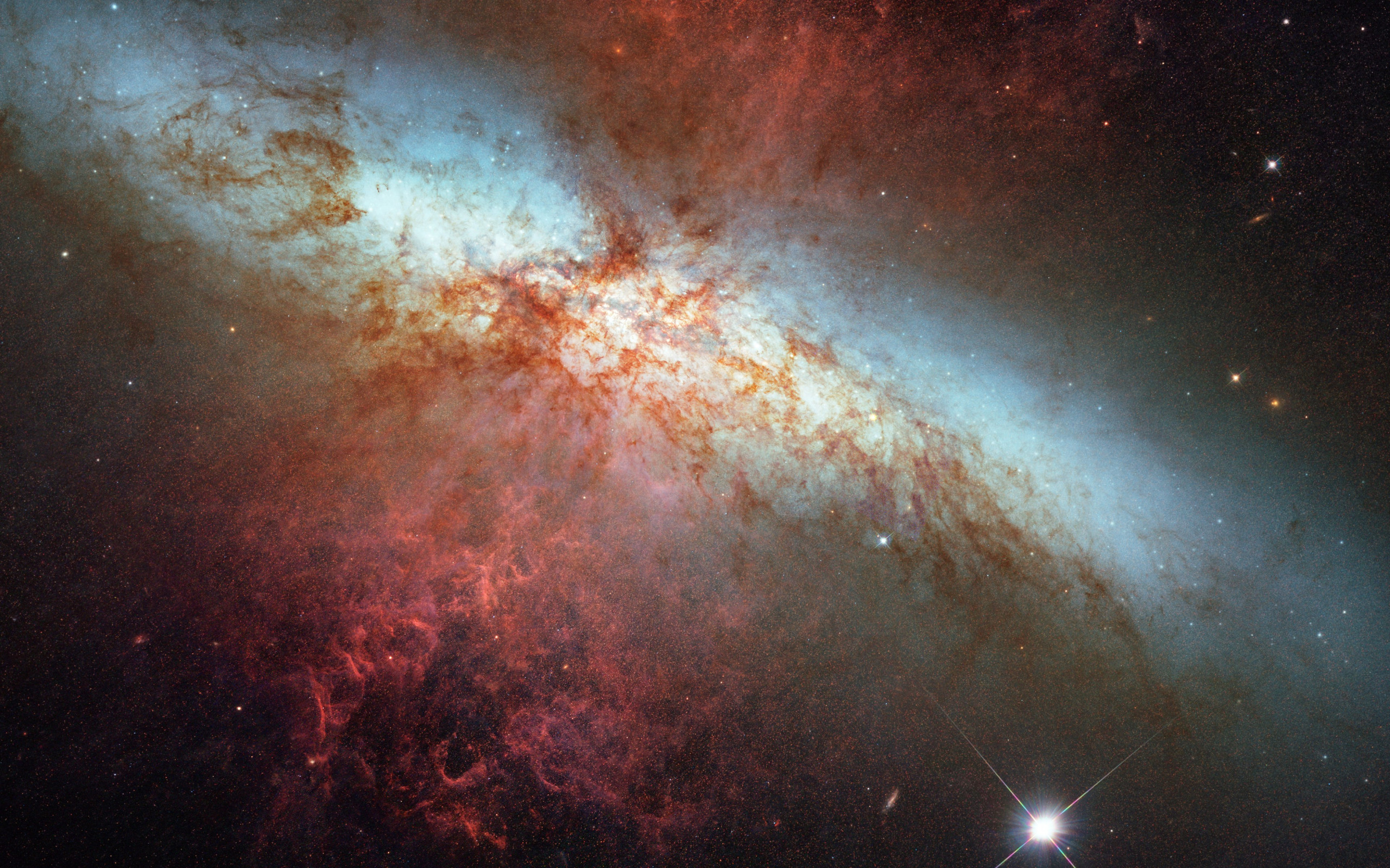 Supernova explosion wallpaper 2560x1600
