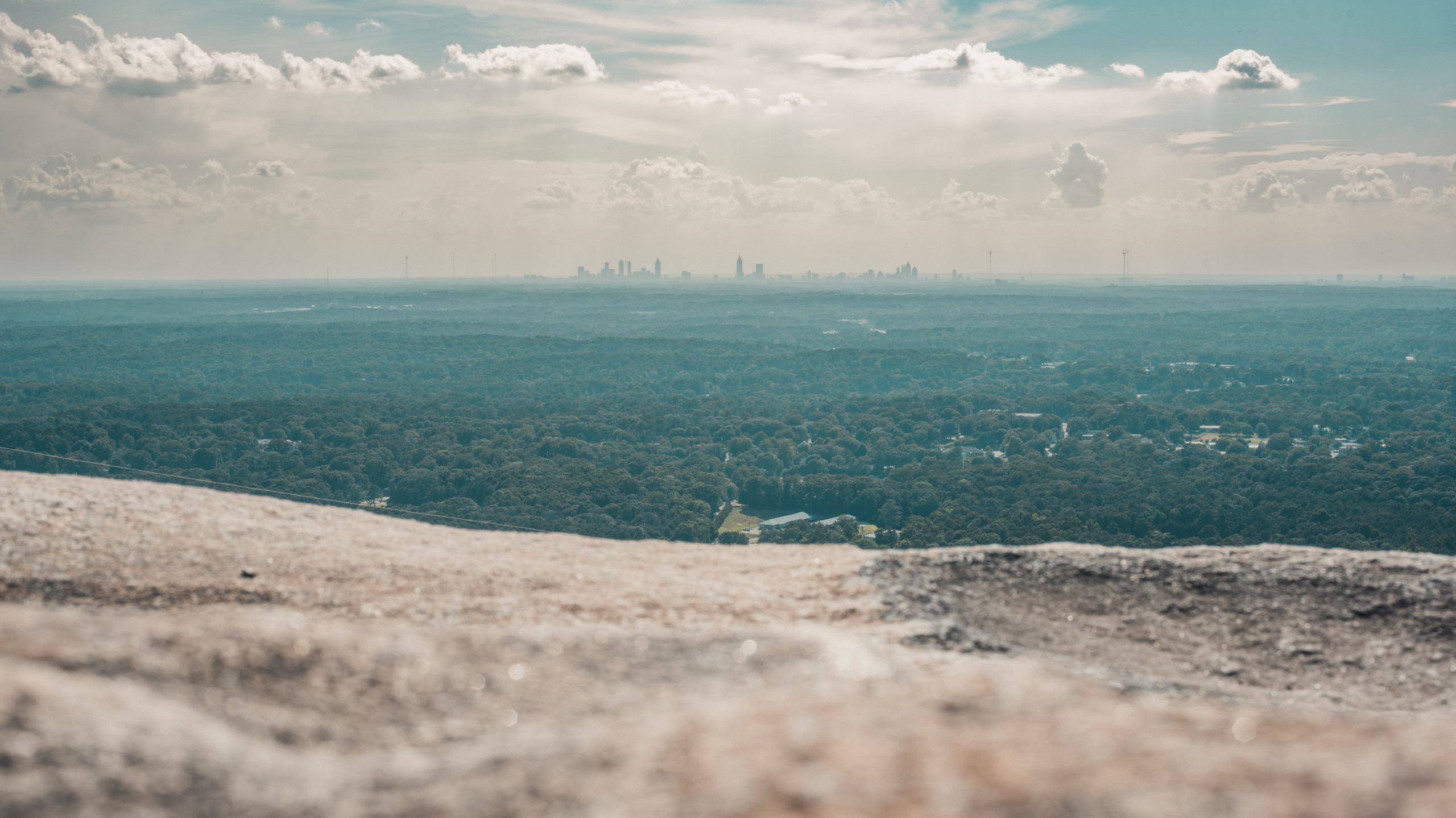 Top of Stone Mountain, Georgia wallpaper 2560x1440