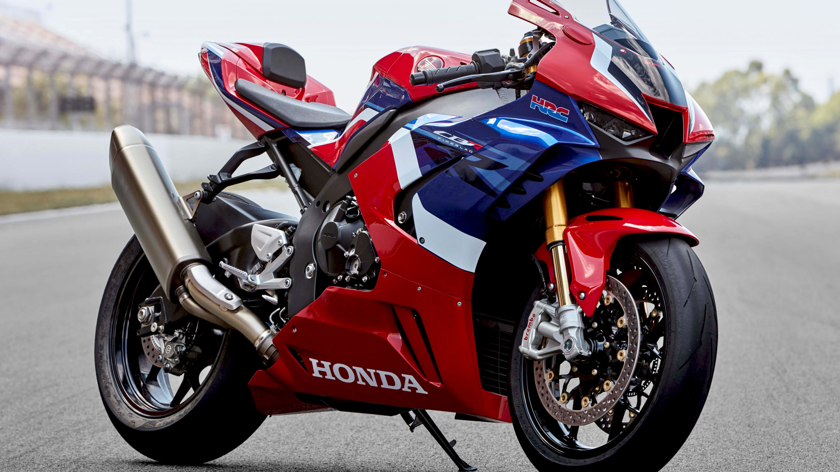 Honda CBR1000RR R SP wallpaper 2880x1620