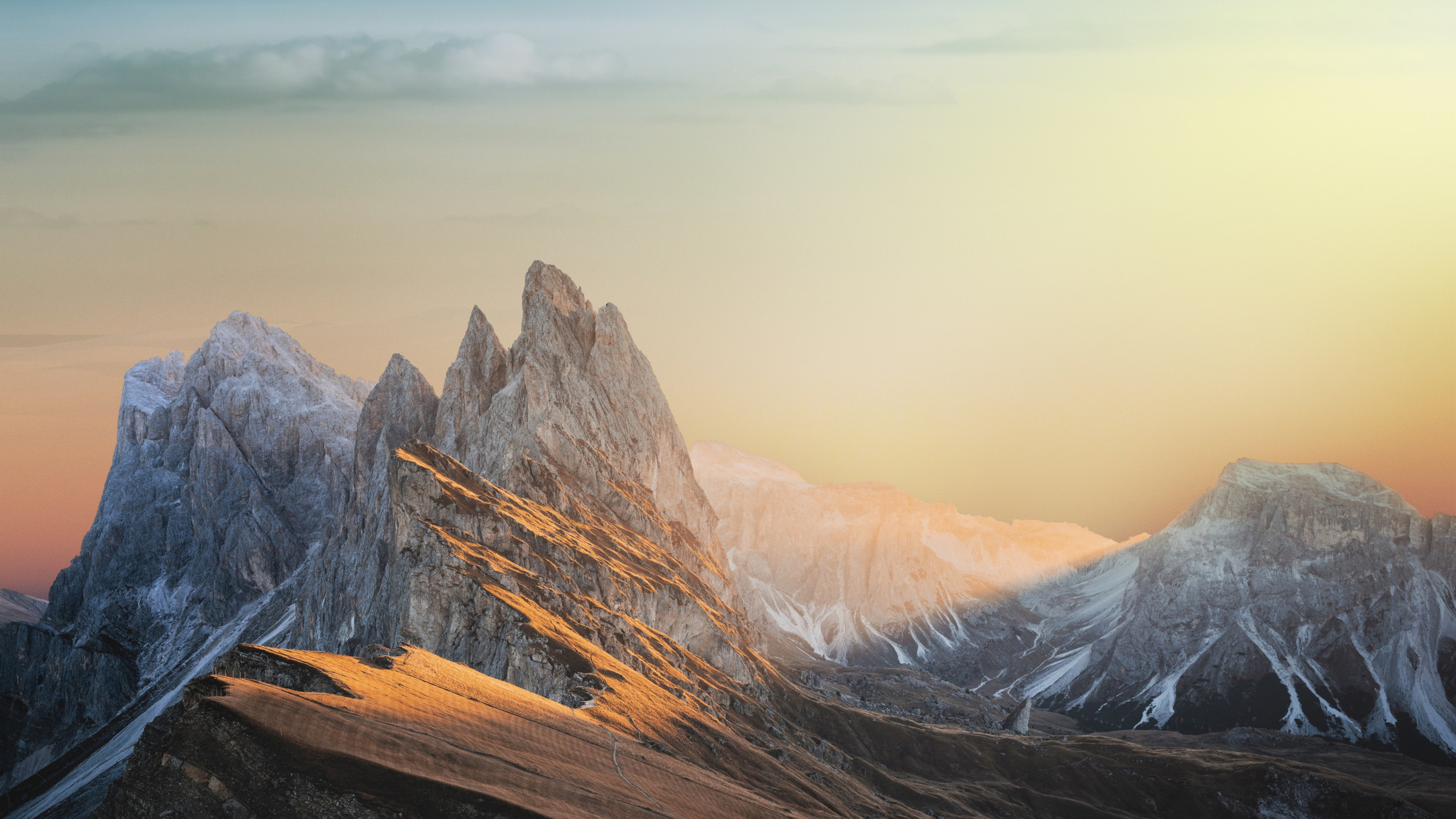 Keep calm and admire the mountain view wallpaper 2560x1440