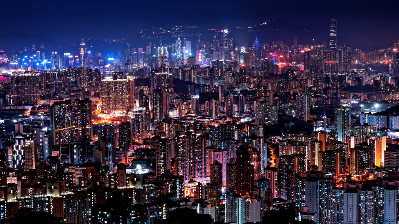 Hong Kong night lights wallpaper 1366x768