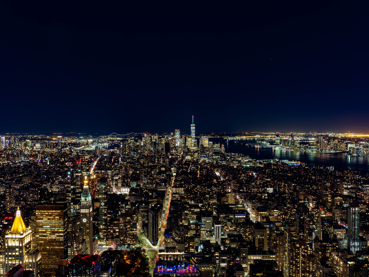 Night skyline from New York wallpaper 1280x960