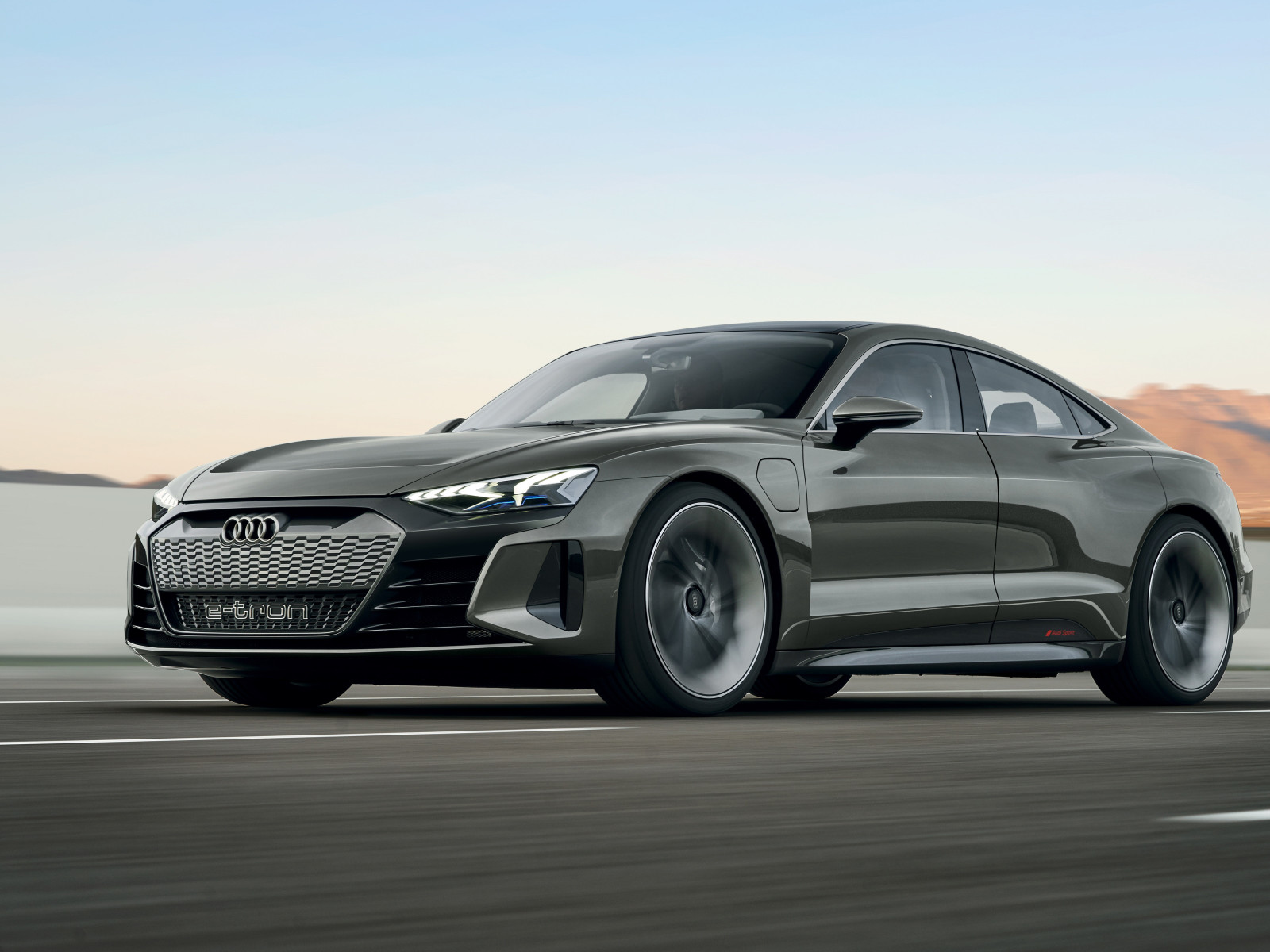 Audi E Tron GT wallpaper 1280x960