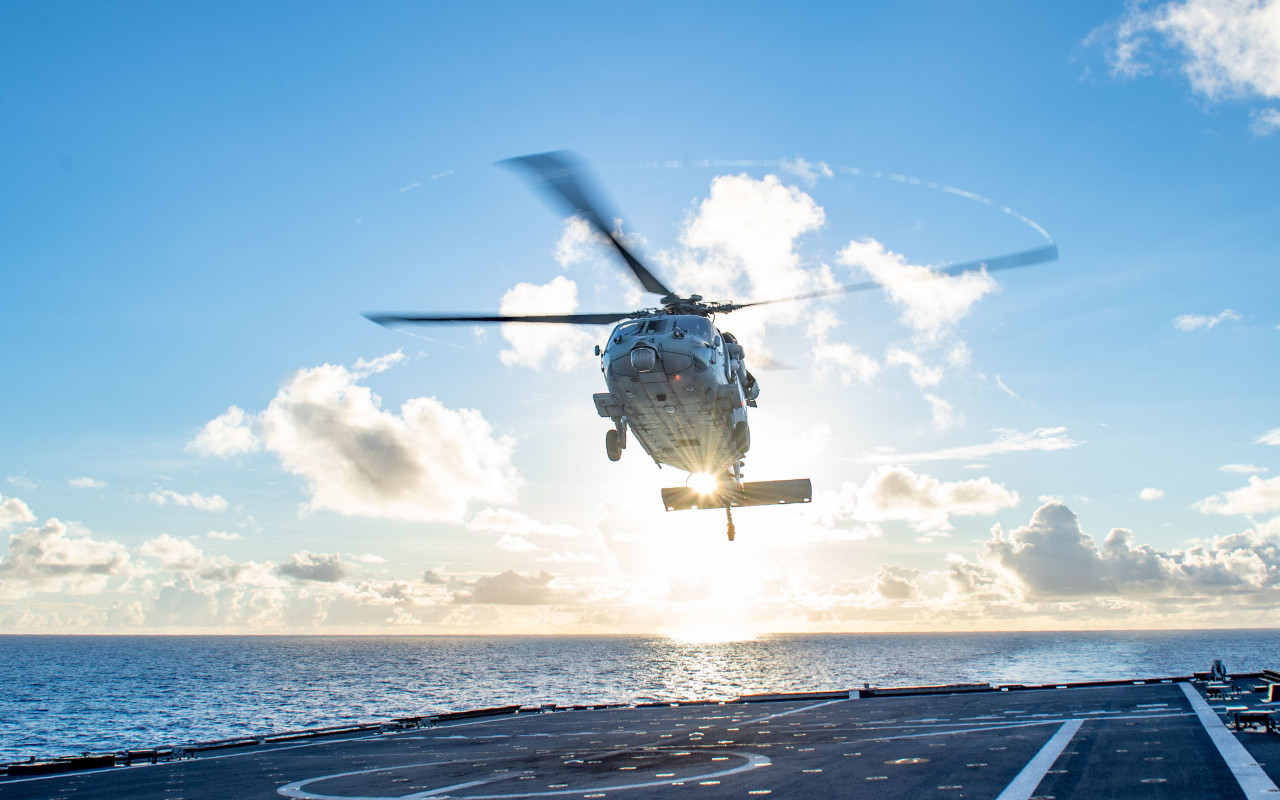 Seahawk Helicopter wallpaper 1280x800