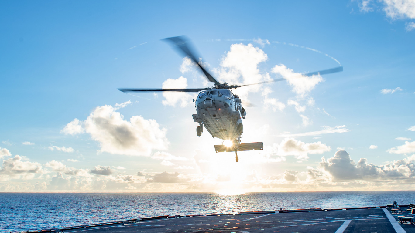 Seahawk Helicopter wallpaper 1366x768